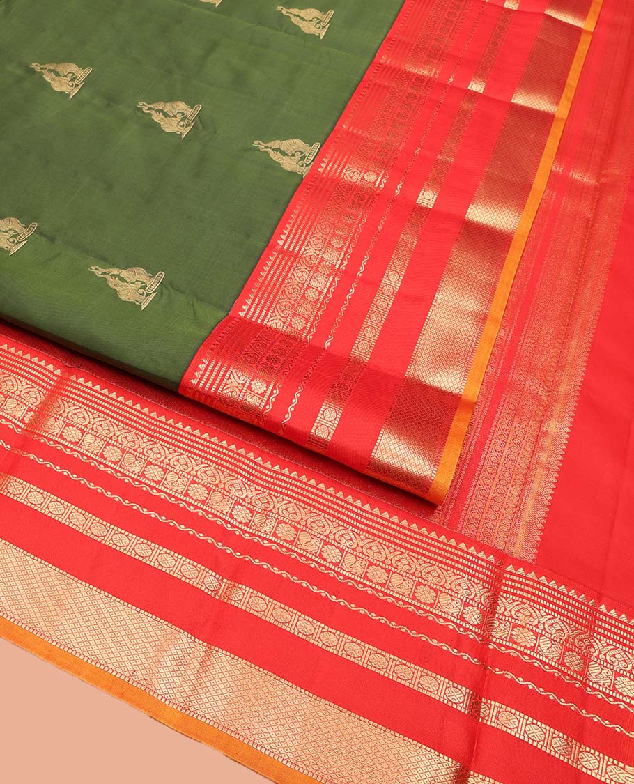 Green Vasundhara Lite Silk Mix Saree, Highlighted by Yaanai Buttas, Complemented by a Contrast Varisai Pettu Border of Rekku, Muthu, Jada Nagam, Mayil, Neli, Rudraksham, and Mayil Kann Design, Intricately Designed Pallu, and Paired with a Contrast Blouse