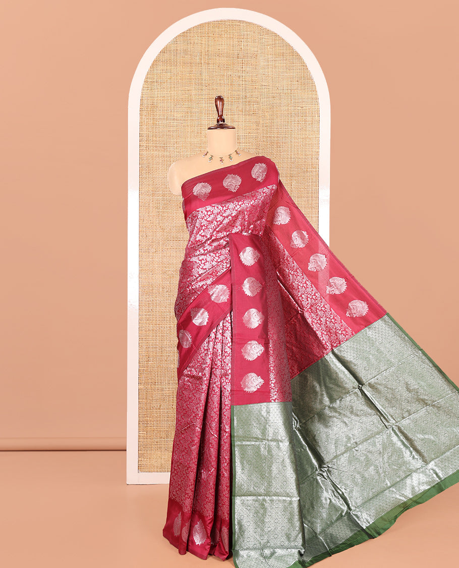 Magenta Art Kanchi Silk Saree Features Jacquard Design, a Zari-Motif Border, Contrast Intricate Pallu, and a Contrast Blouse