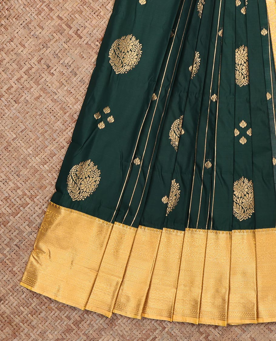 Green Budget Silk Saree, Spotlighted with Zari Buttas and Stripes, Complemented by Contrast Traditional Zari Border, Grand Pallu and a Contrast Blouse