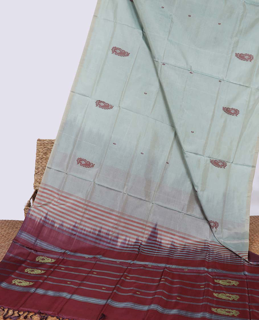 Borderless grey paisley motifs banana pith saree & striped, paisley motifs pallu