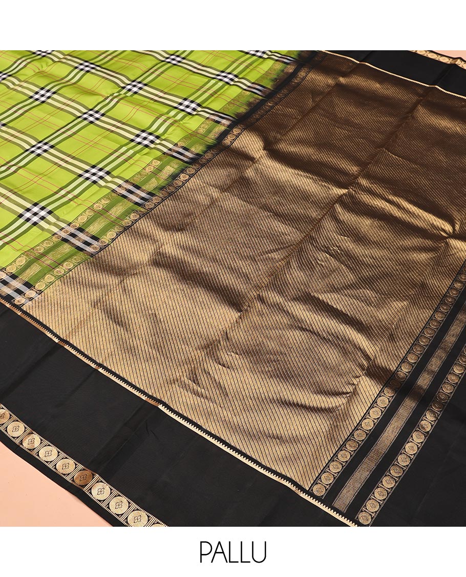 Green-Black Vasundhara Lite Silkmix Saree Features Checks, Contrast Rettai Pettu Rekku-Poun Border, Zari-Striped Pallu, and a Contrast Blouse