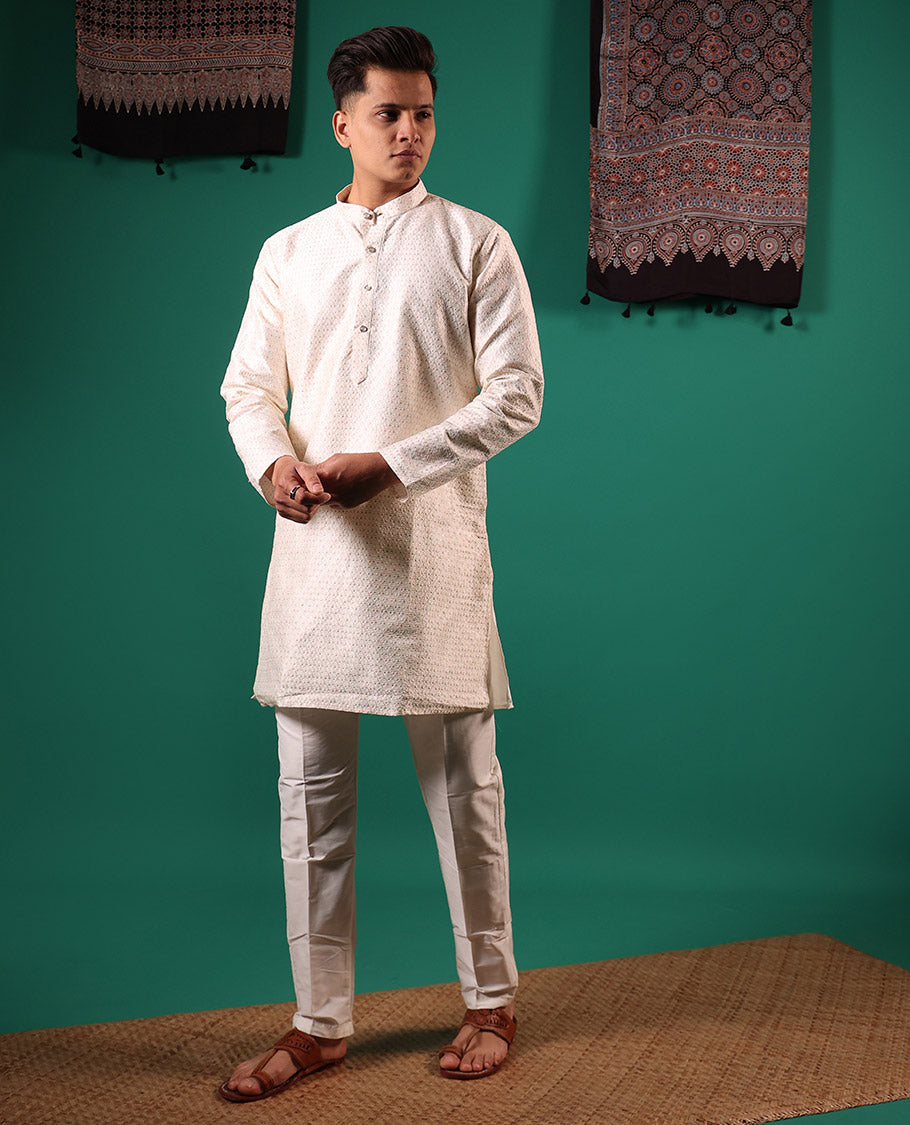 Cream thread and sequins embroidered jaal patterned full-sleeved men's kurta set
