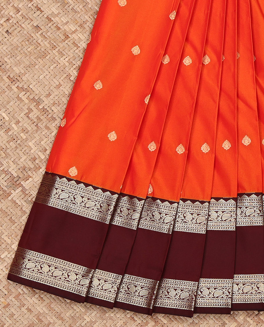 Orange Budget Silk Saree, Decked Up with Zari Buttas on Its Body, Complemented by a Contrast Traditional Zari Design Rettai Pettu Border, Grand Jaal Pallu, and Paired with a Contrast Blouse