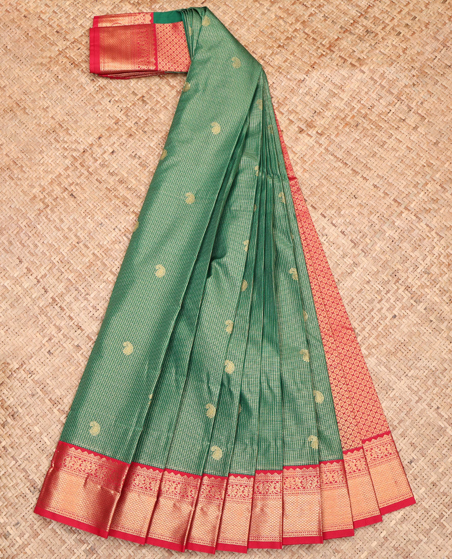 Green Budget Silk Saree, Embellished with Paisley Buttas and Checks, Captivating Contrast Traditional Zari Design Border, Grand Jaal Pallu, and a Contrast Blouse