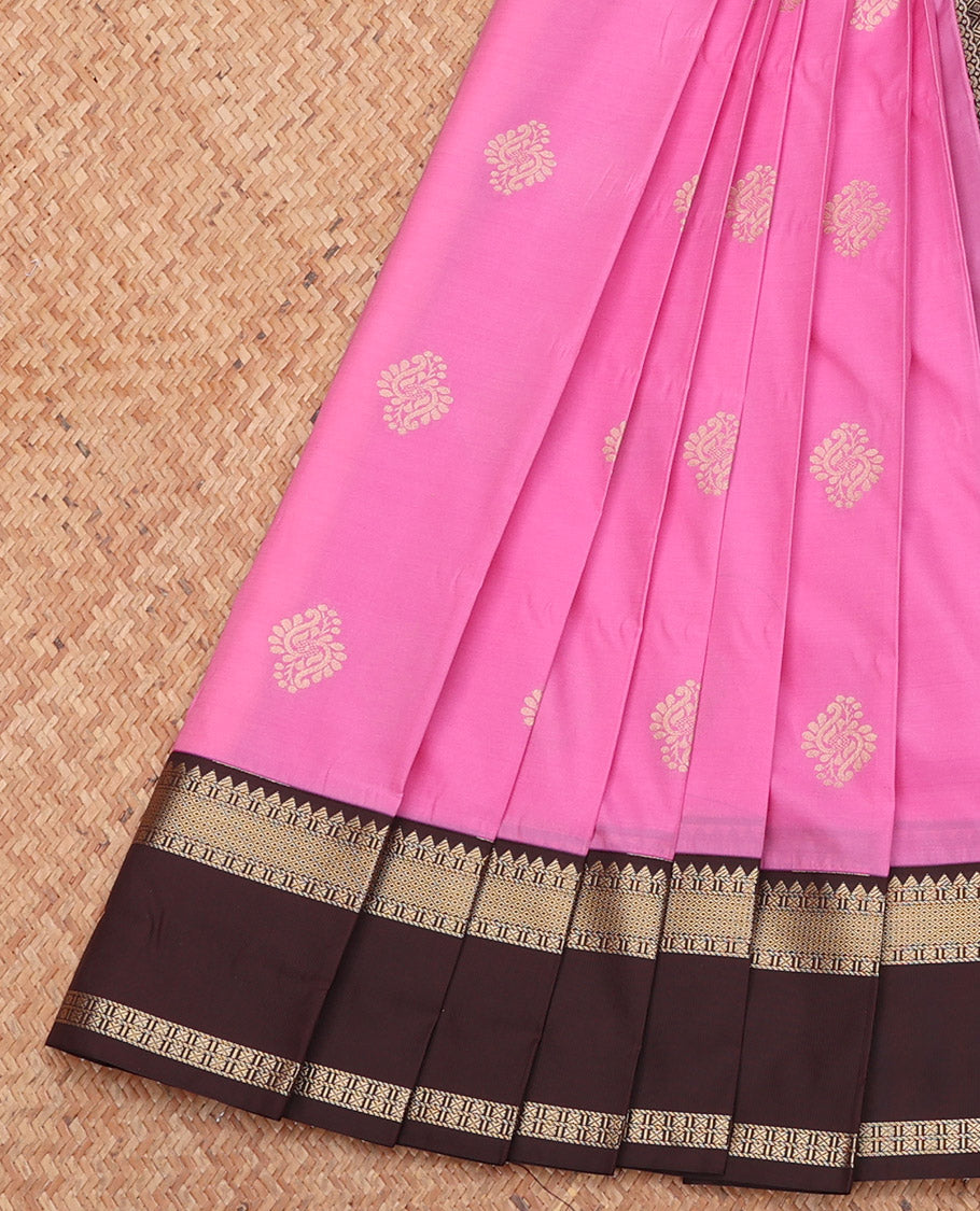 Pink Budget Silk Saree, Gracefully Embellished with Zari Buttas, Complemented by a Contrast Traditional Zari Rettai Pettu Border, Jaal Pallu, and a Contrast Blouse