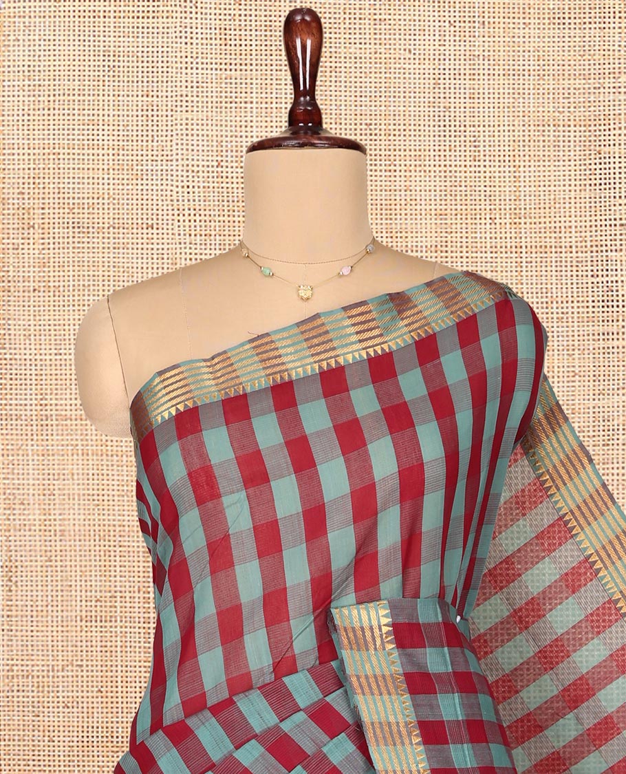 Multi-Color Checked Mangalgiri Cotton Saree, Highlighted by Zari Temple Border, Zari-Striped Pallu, and Paired with a Matching Blouse