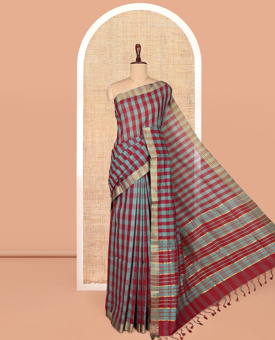 Multi-Color Checked Mangalgiri Cotton Saree, Highlighted by Zari Temple Border, Zari-Striped Pallu, and Paired with a Matching Blouse