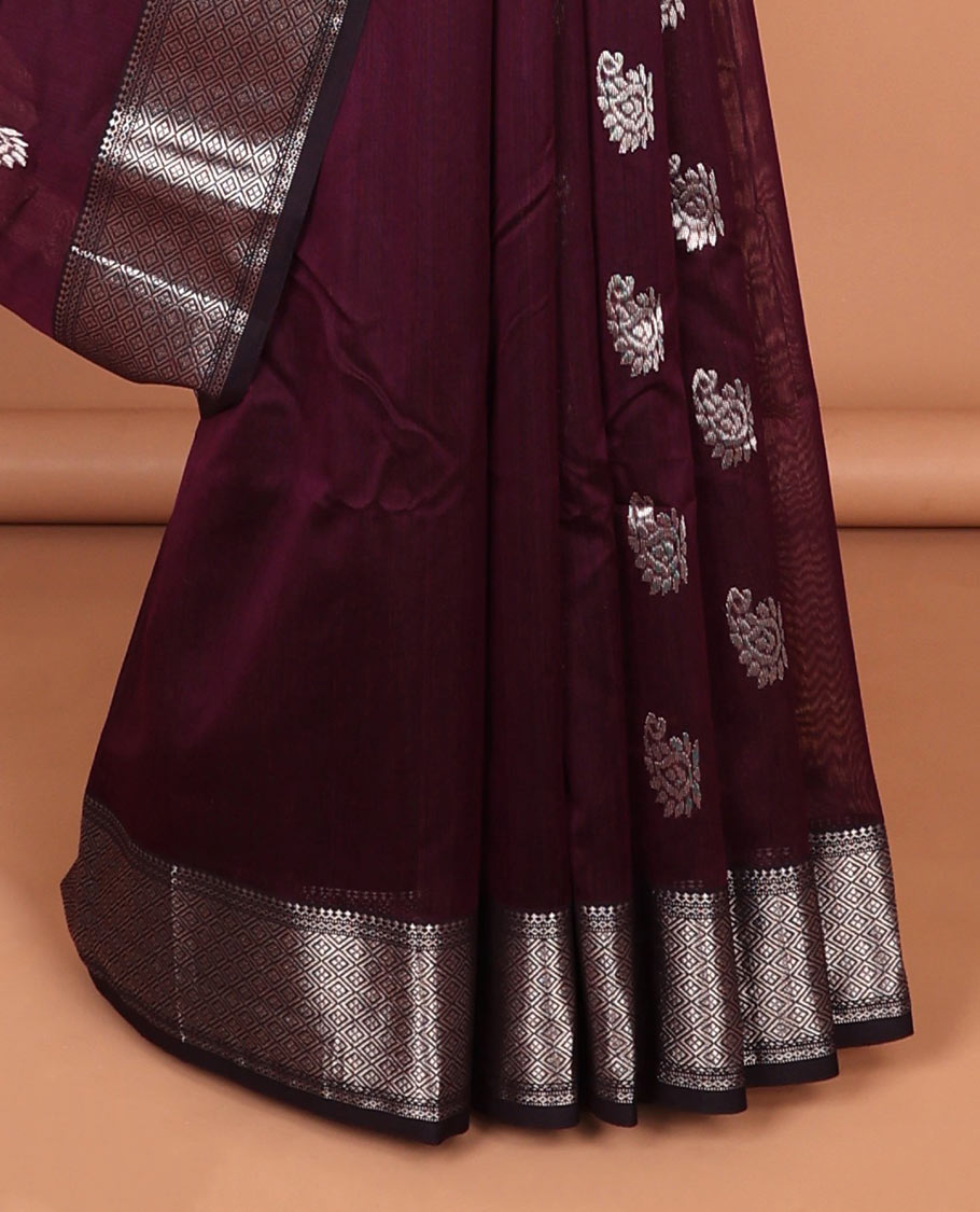 Maroon Maheshwari cotton saree with paisley buttas, traditional zari border & zari paisley pallu