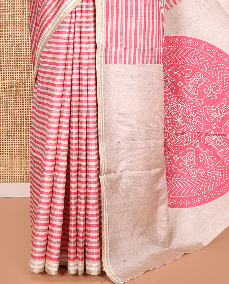 Pink Semi-Tussar Saree Featuring Horizontal Stripe Prints, Accentuated by a Subtle Resham Thread Temple-Designed Border, with a Pallu Highlighted by Intricate Circular Motifs, Paired with a Contrast Bandhani Blouse