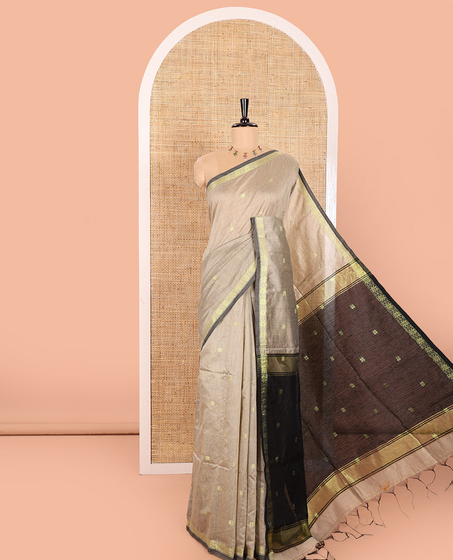 Light Brown Kota Cotton Saree Enthralled with Star-Style Zari Motifs All Over Its Body, Complemented by a Self-Border of Star Motifs, a Captivating Contrast Pallu of the Same Star Motifs, and a Contrast Blouse