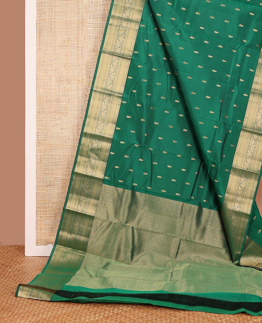Green zari buttas Vasundhara silk mix saree, zari border of rekku, muthu, mayil kann, and kodi visiry and jaal pallu