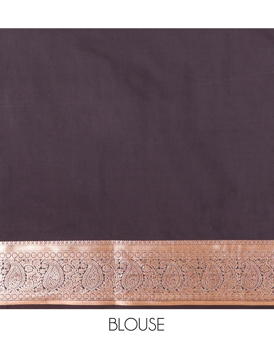 Elachi Green Elite Soft Silk Saree, Elevated with Zari Designs, Contrast Traditional Border, Jaal Pallu, and Contrast Blouse