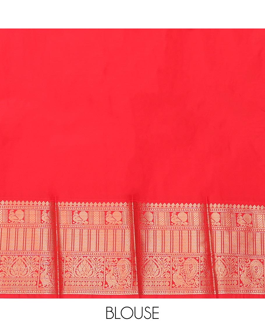 Green Budget Silk Saree, Accentuated with Zari Butta Enclosed Checks, Complemented by Contrast Traditional Zari Border, Grand Pallu, and Contrast Blouse