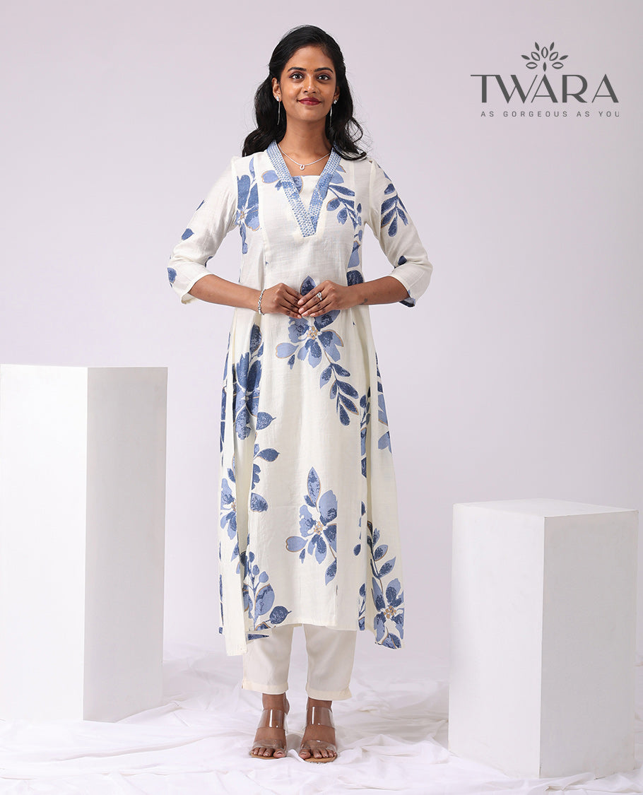 Twara white floral printed v neck, below knee lenght , 3/4 th sleeve kurti