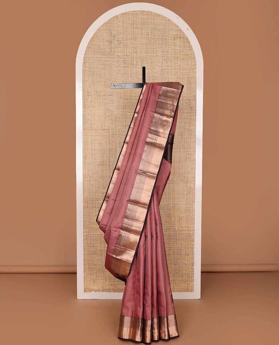 Pink striped silk saree, contrast border of rekku, muthu, dhavana kodi, diamond, rudraksham, neli, vanki design & jaal pallu