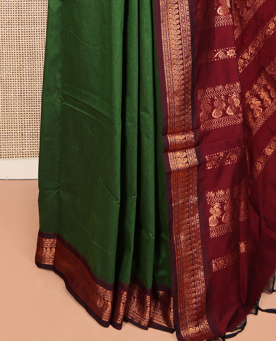 Green Mangalgiri Cotton Saree, Decked up with Checks on Its Body, Complemented by Contrast Traditional Zari Temple Border, Intricate Pallu, and Paired with a Contrast Blouse