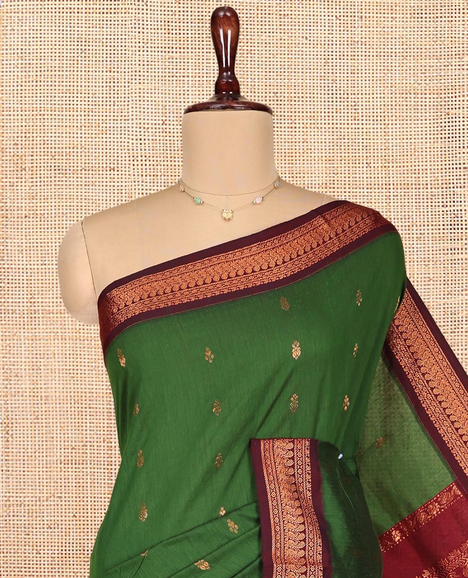 Green Mangalgiri Cotton Saree, Decked up with Checks on Its Body, Complemented by Contrast Traditional Zari Temple Border, Intricate Pallu, and Paired with a Contrast Blouse