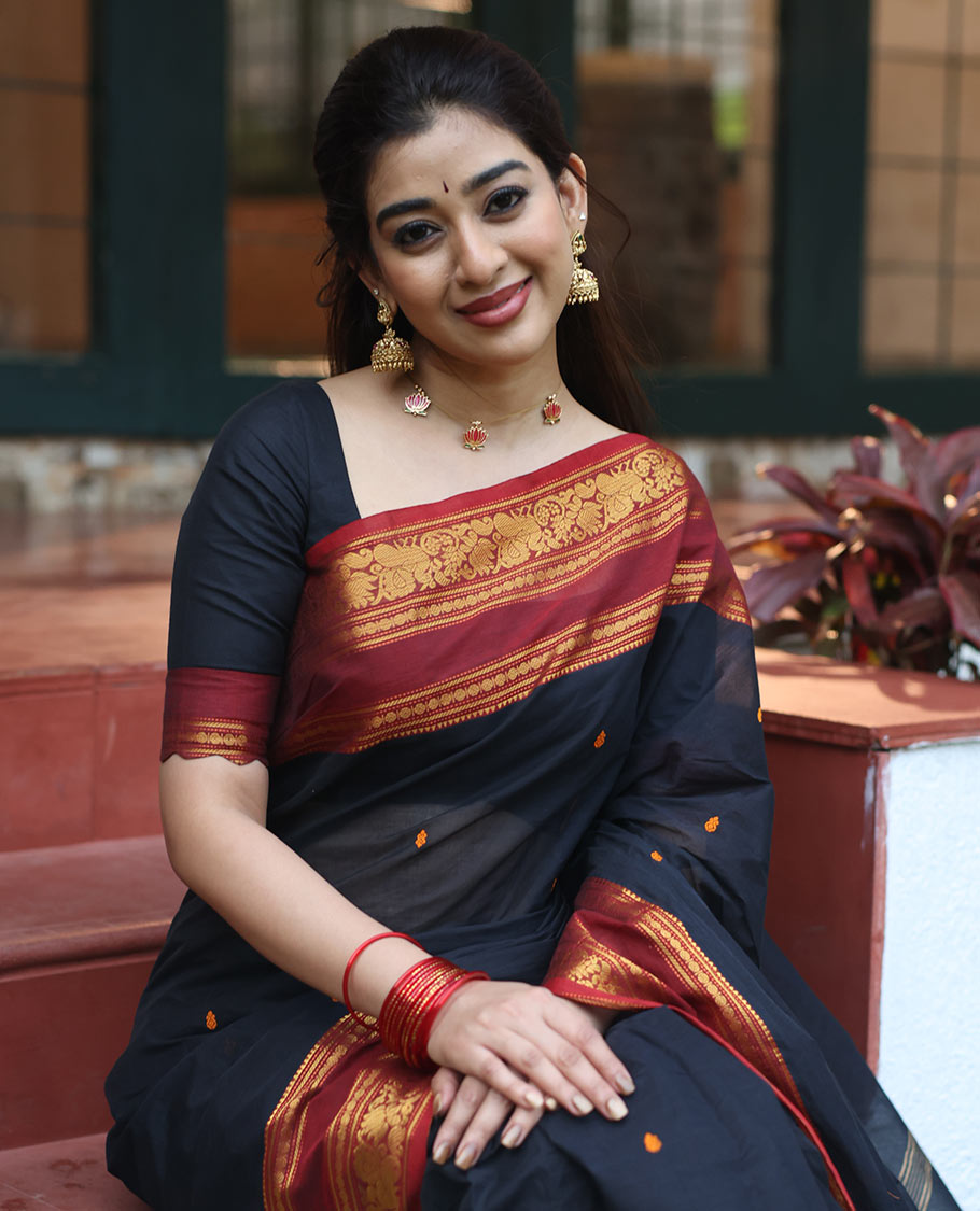 Black thread buttas Chettinad cotton saree, contrast traditional design rettai pettu border, striped pallu, and a matching blouse