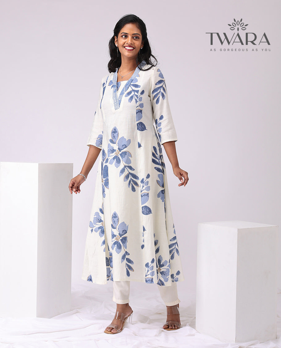 Twara white floral printed v neck, below knee lenght , 3/4 th sleeve kurti
