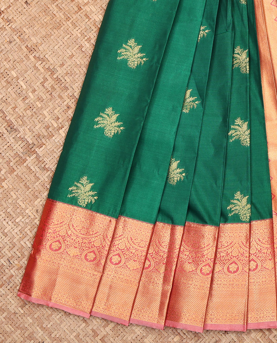 Green Budget Silk Saree, Embellished with Zari Buttas, Complemented by a Contrast Traditional Border, Grand Pallu, and a Contrast Blouse