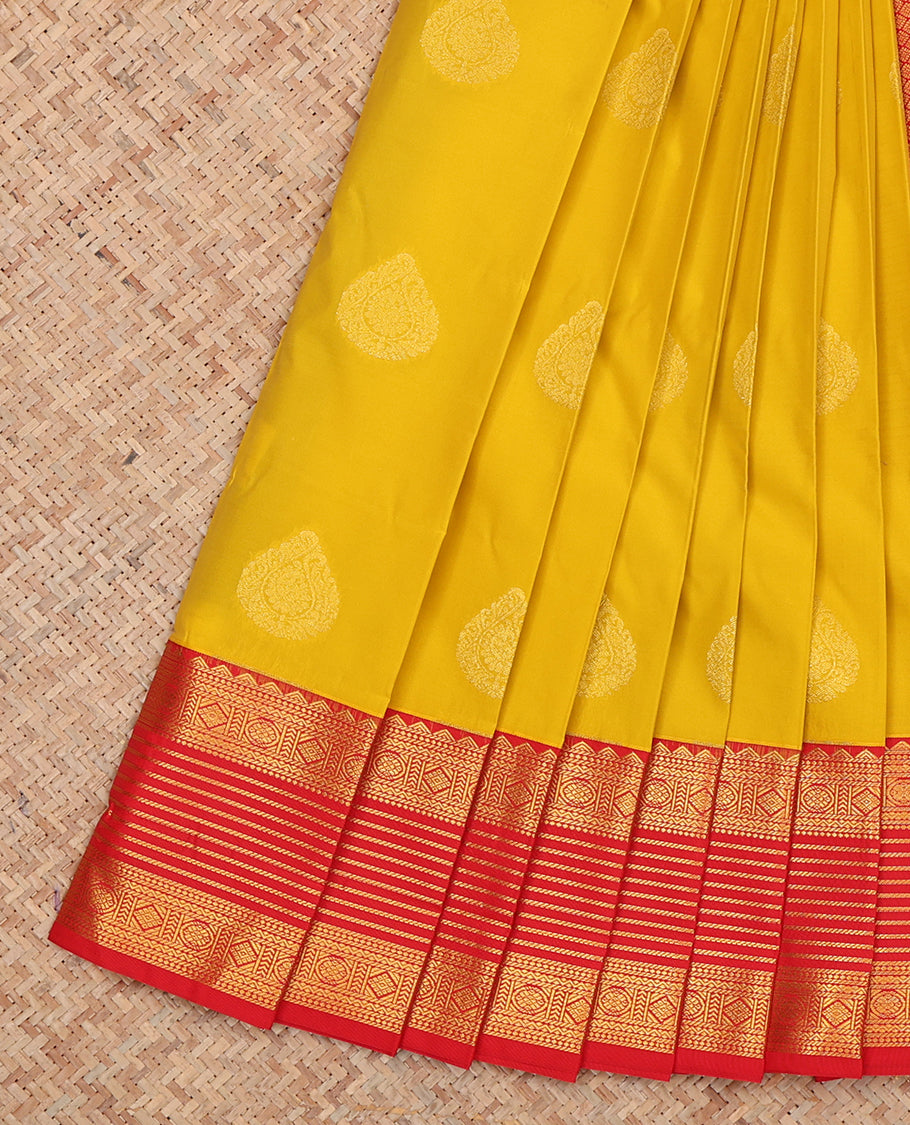 Mustard Budget Silk Saree, Ornamented with Zari Buttas, Complemented by a Contrast Traditional Zari Border, Grand Jaal Pallu, and Contrast Blouse