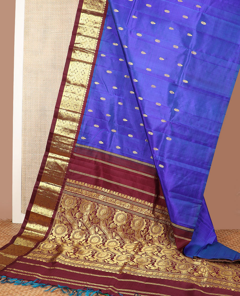 Blue zari buttas kanchipuram silksaree, contrast one-sided korvai jaal design zari border & floral design pallu