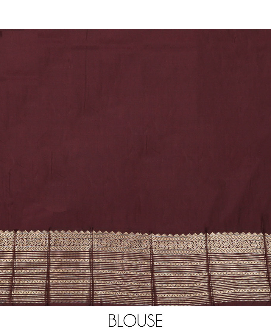 Green Budget Silk Saree, Mesmerized with Zari Butta Enclosed Checks, Complemented by a Contrast Traditional Zari Border, Grand Pallu, and a Contrast Blouse