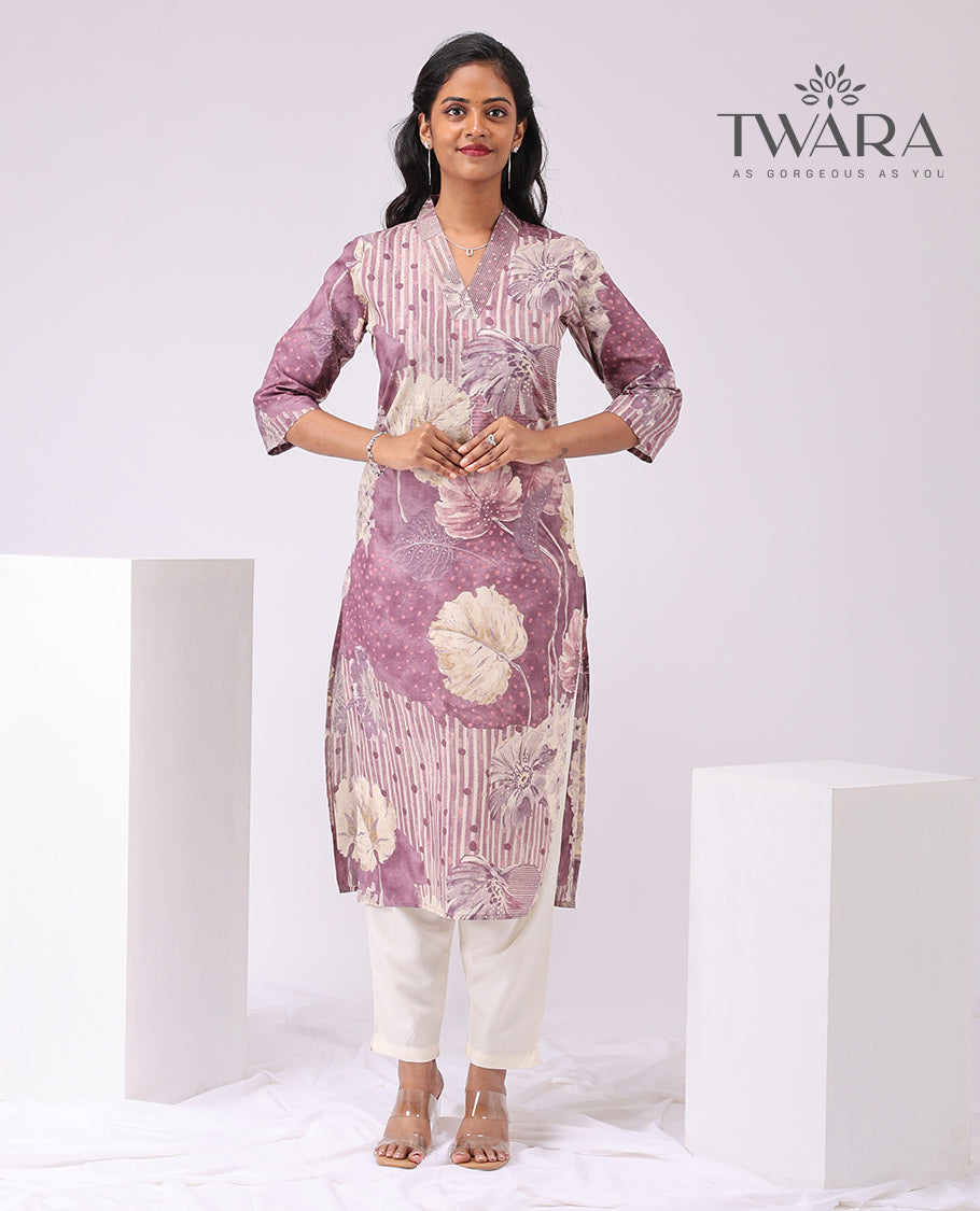 Twara mauve floral printed v neck 3/4 th sleeve , knee length straight cut kurti