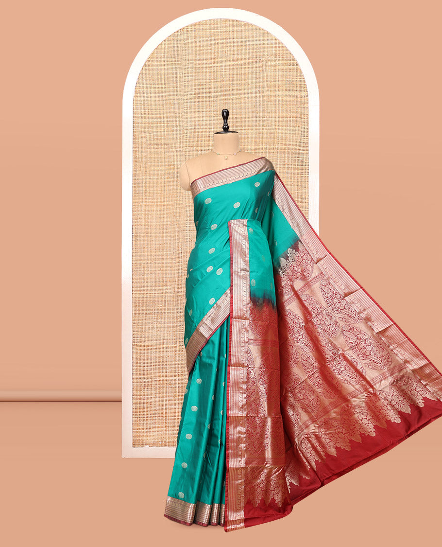 Green Budget Silk Saree, Beautified with Zari Buttas, Complemented by Contrast Traditional Zari Border, Pallu of Floral Design, and Contrast Blouse