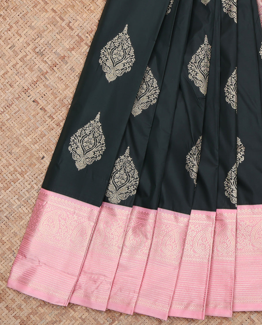 Green Contrast Traditional Budget Silk Saree