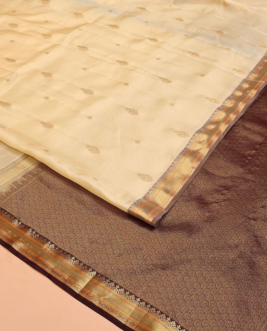 Sandal Vasundhara Lite Silk Mix Saree, Beautified with Zari Buttas on Its Body, Complemented by a Contrast Border of Kathir, Vanki, and Diamond Designs, Grand Scallop Design Pallu, and Paired with a Contrast Blouse