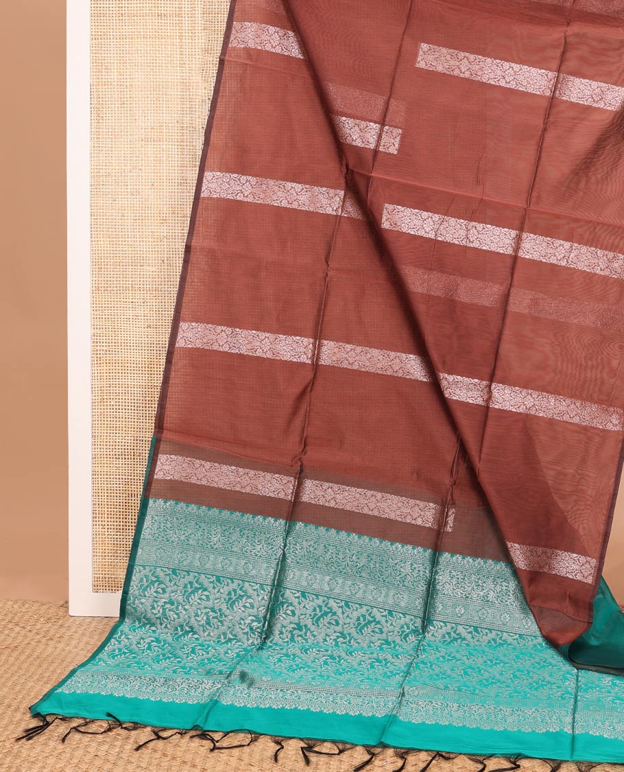 Borderless brown thick floral zari stripes semi-silk cotton saree, contrast intricate pallu