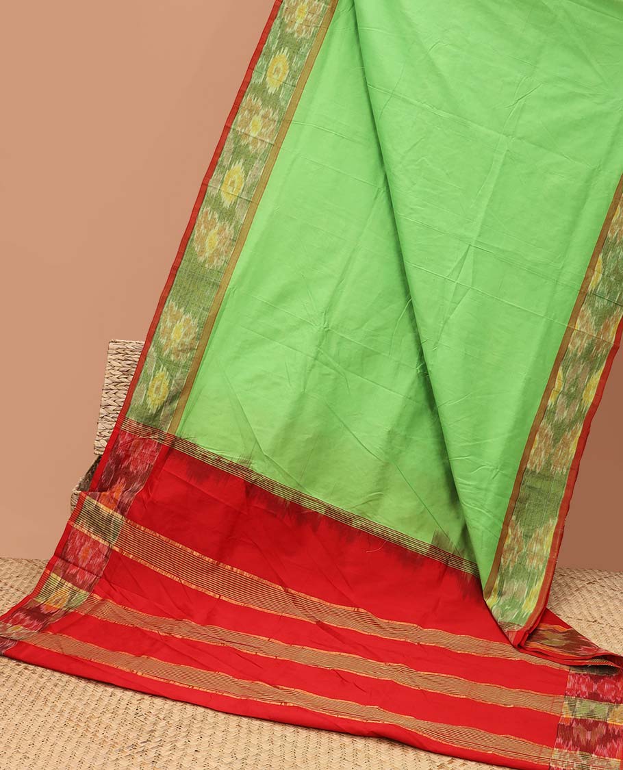 Green kuppadam cotton saree, contrast ikkat border & ikkat design pallu of stripes