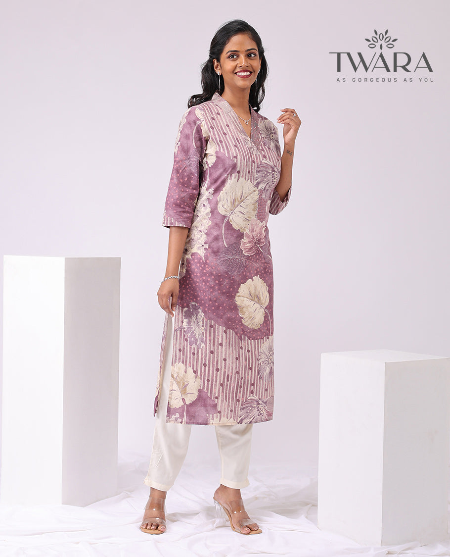 Twara mauve floral printed v neck 3/4 th sleeve , knee length straight cut kurti