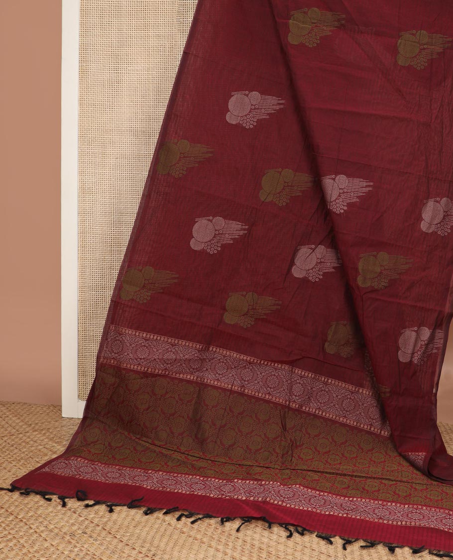 Borderless maroon striped & unique buttas Coimbatore cotton saree, self-pallu of jaal designs