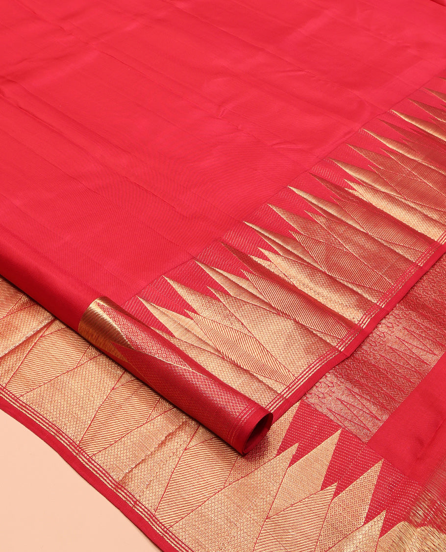 Red Plain Kanchipuram Silk Saree, Highlighted by a Zari Temple Border of Mayil Kann, and Vanki Designs, Grand Jaal Pallu, and Matching Blouse