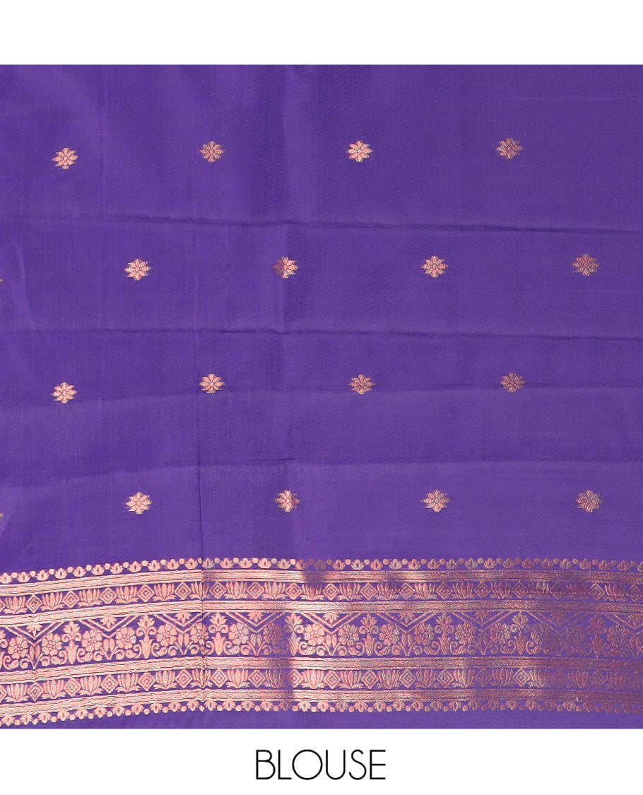 Lavender Kanchi Silk Saree, Adorned with Zari Buttas, a Contrast Zari Butta Border, Grand Pallu, and a Contrast Blouse