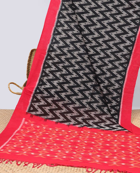Black gementric ikkat cotton saree with contrast plain border & geometric design pallu