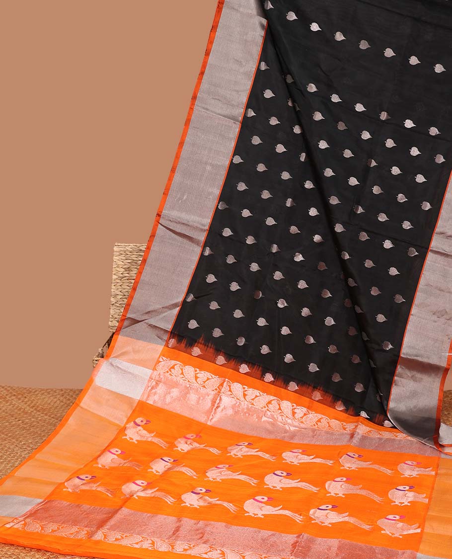Black leaf motifs vengatagiri pure silk saree contrast bavanji border & parrot motifs pallu