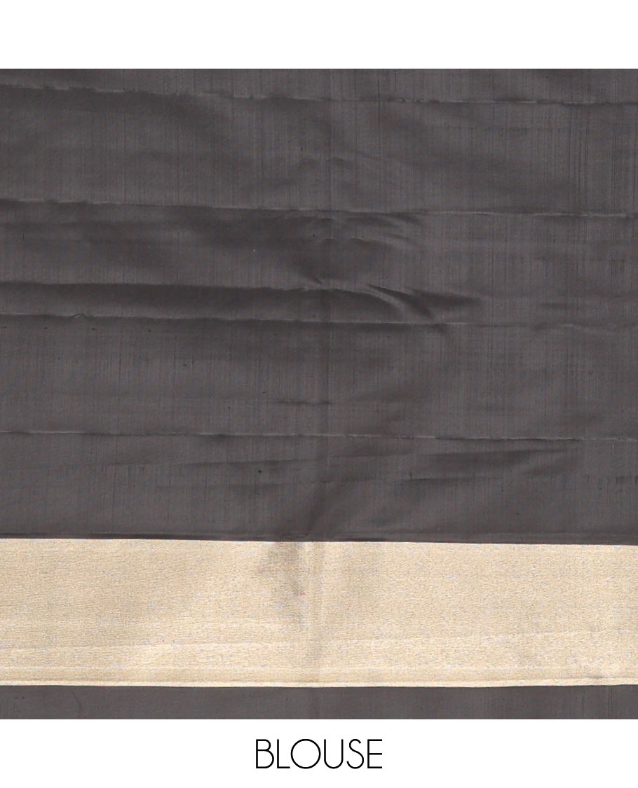 Cream geometric design kanchipuram designer silk saree with contrast korvai circle border & intricate zari design pallu
