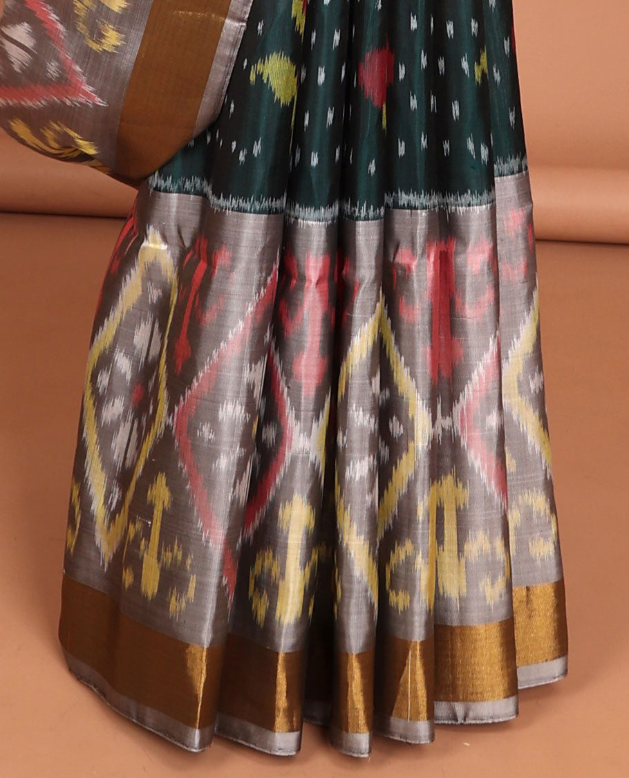 Green floral ikkat design soft silk saree, contrast ikkat design border & pallu of ikkat designs