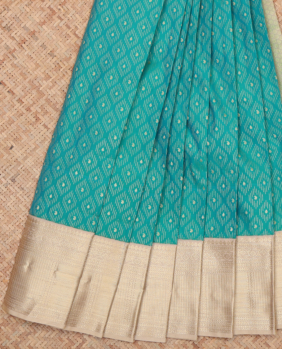 Blue Budget Silk Saree, Accentuated with Jacquard Design, Complemented by a Contrast Traditional Zari Border, Grand Jaal Pallu, and Contrast Blouse