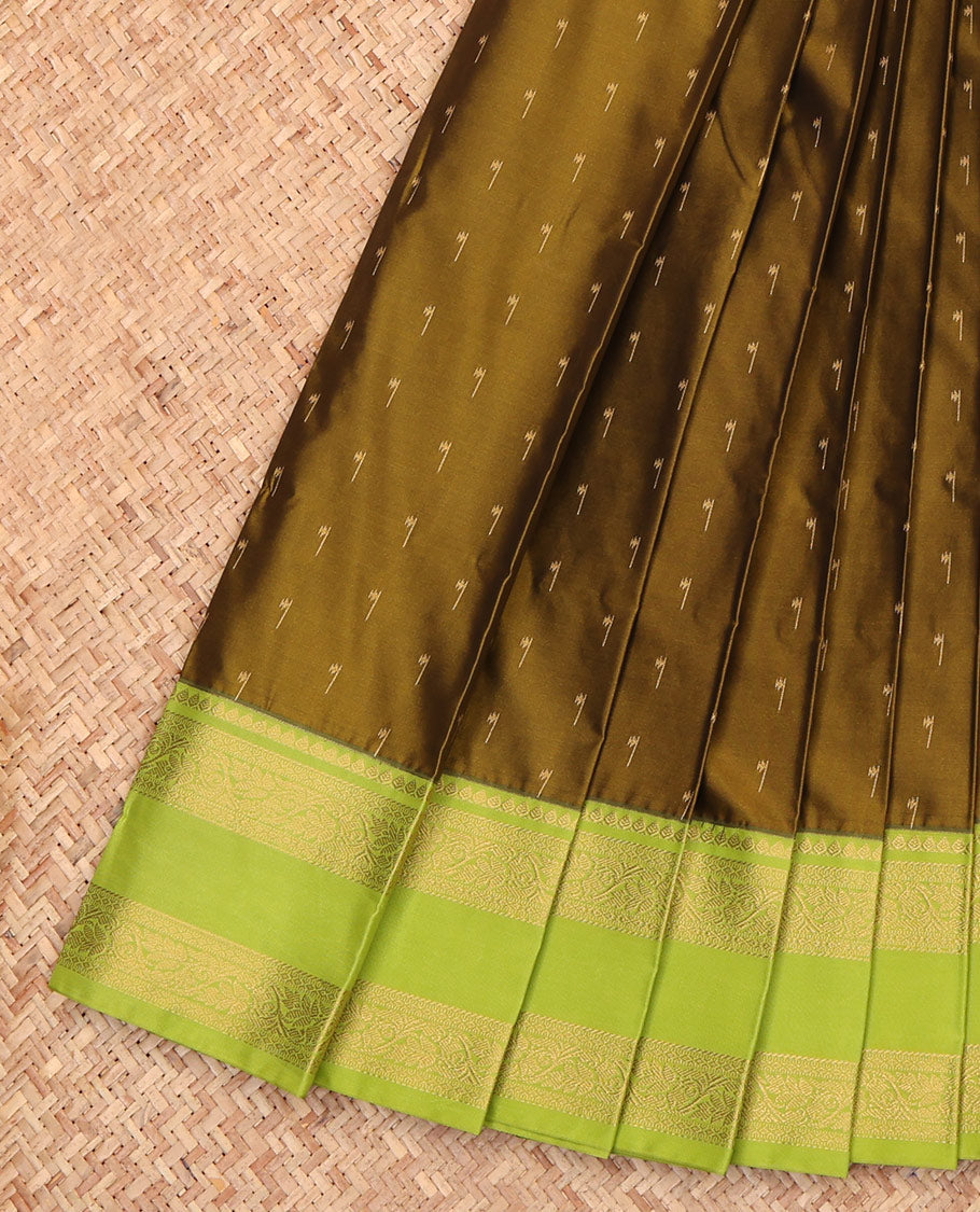 Green Budget Silk Saree, Accentuated with Zari Buttas, a Contrast Traditional Zari Rettai Pettu Border, Grand Pallu, and a Contrast Blouse
