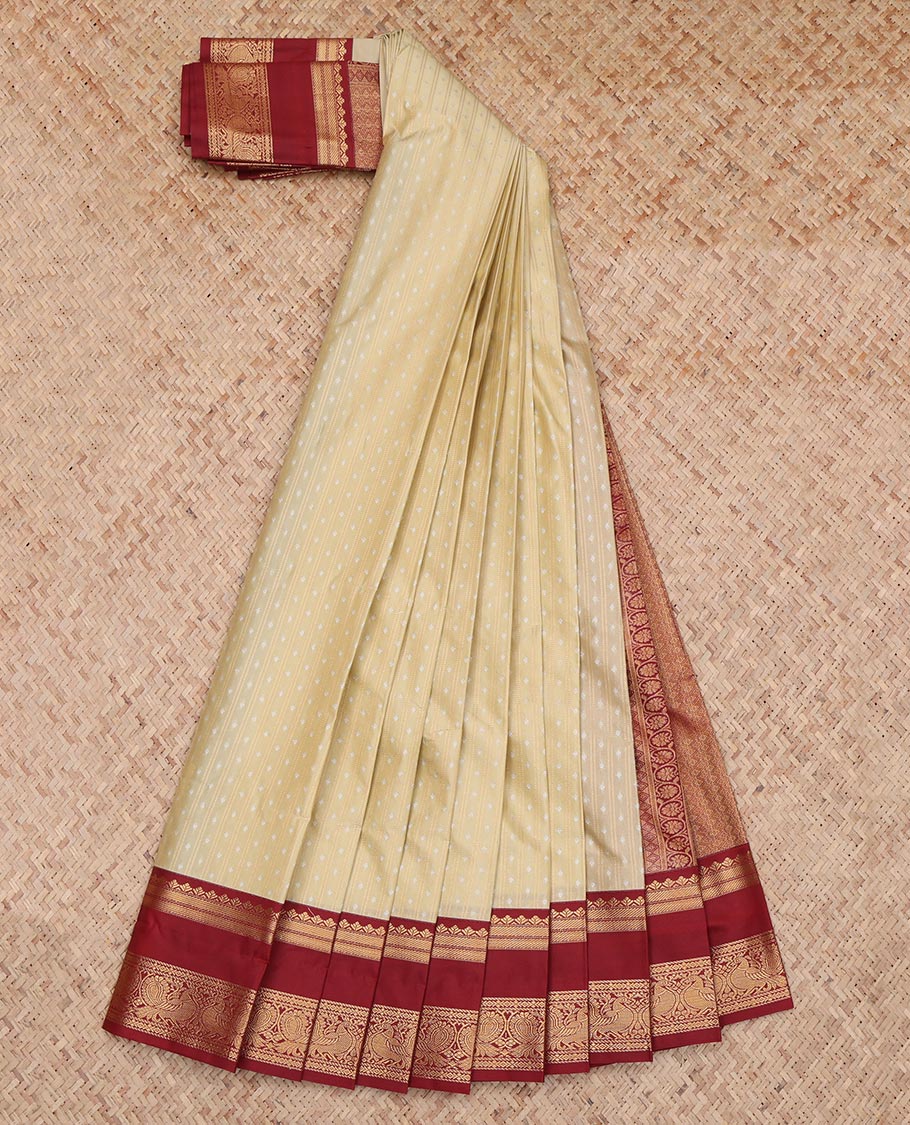 Sandal Butta Budget Silk Saree