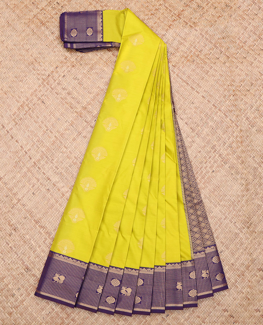 Leaf Green Contrast Checks Budget Silk Saree