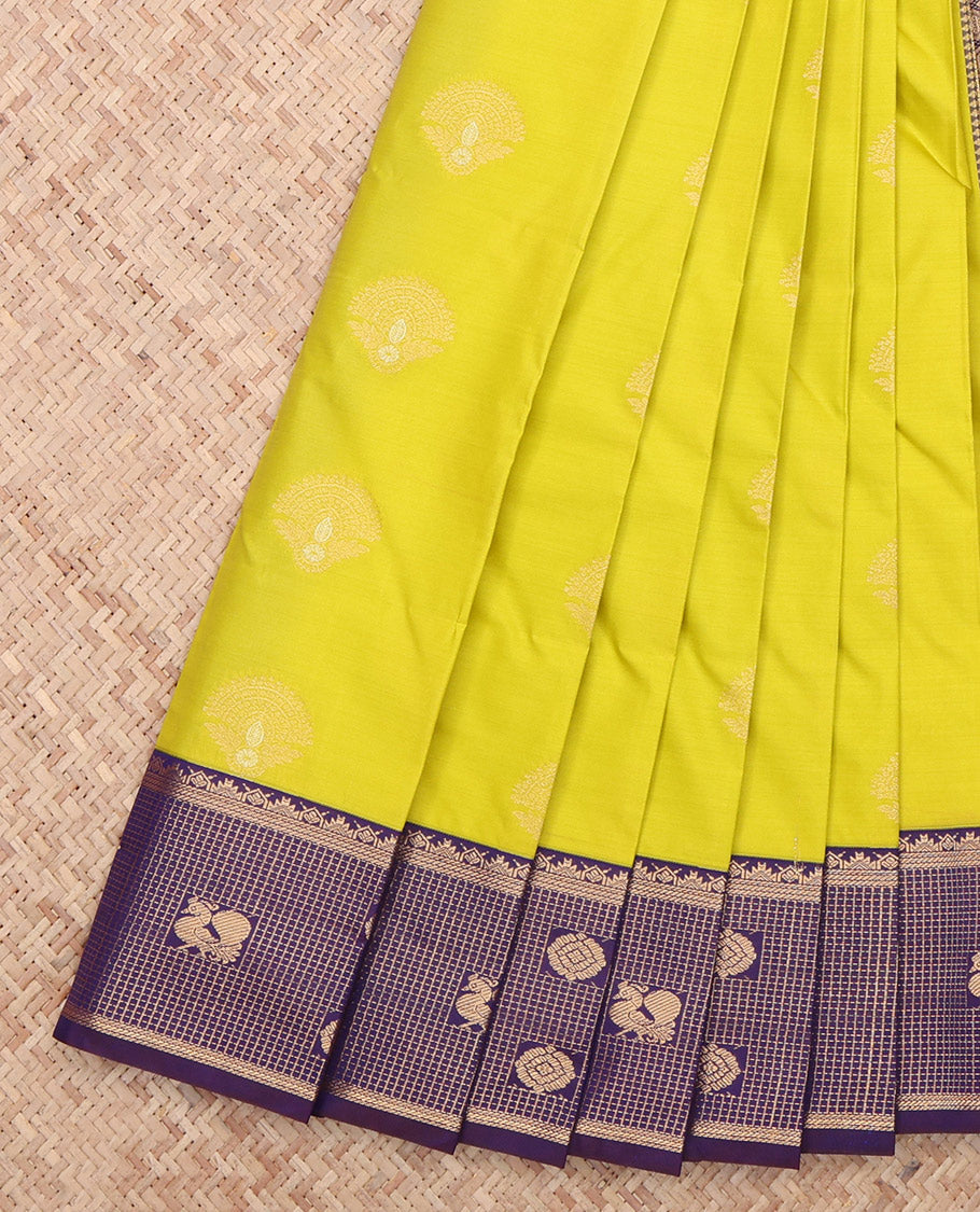 Leaf Green Contrast Checks Budget Silk Saree