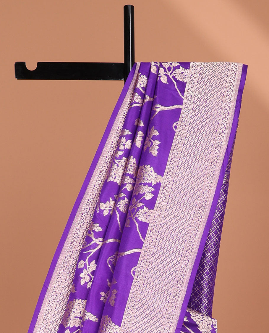 Purple floral jacquard banaras silk saree with self checked design border & intricate checked floral design pallu