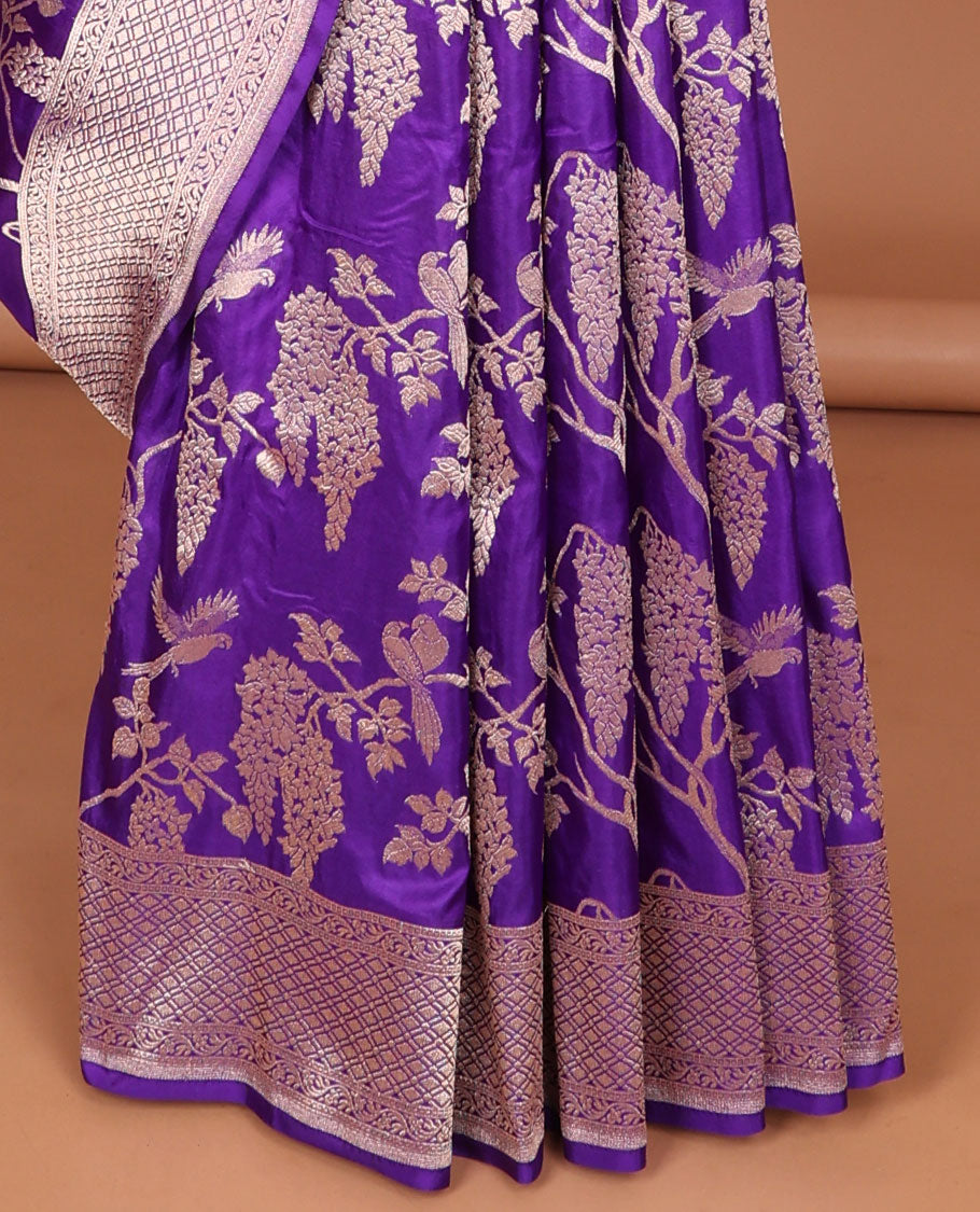 Purple floral jacquard banaras silk saree with self checked design border & intricate checked floral design pallu