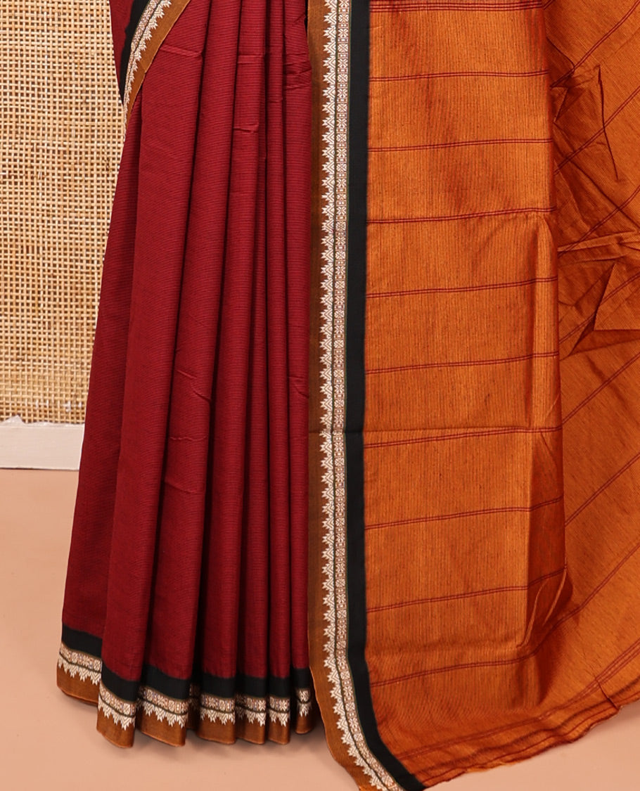 Red Plain Narayanpet Cotton Saree, Complemented by a Contrast Traditional Thread Border, Striped Pallu, and a Matching Blouse