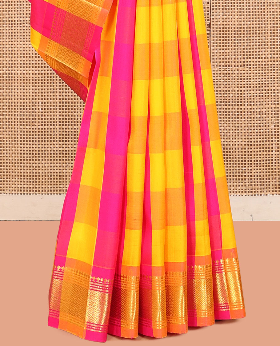 Multi-Color Checked Kanchipuram Silk Saree, a One-Sided Zari Border of Paneer Sombu, Banaras, Muthu, and Mayil Kann Designs, Zari Design Pallu, and No Blouse